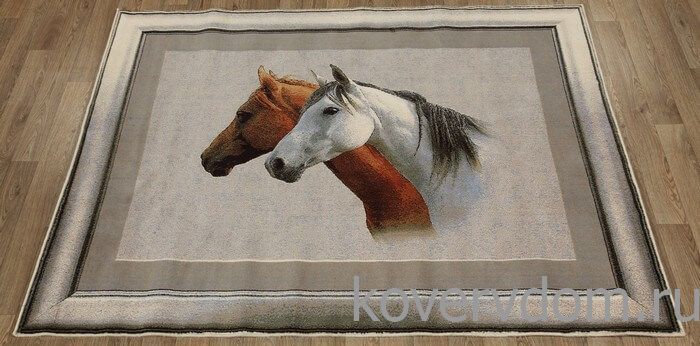 Шерстяной пейзажный ковер Hunnu 6S1186 82 лошади головы