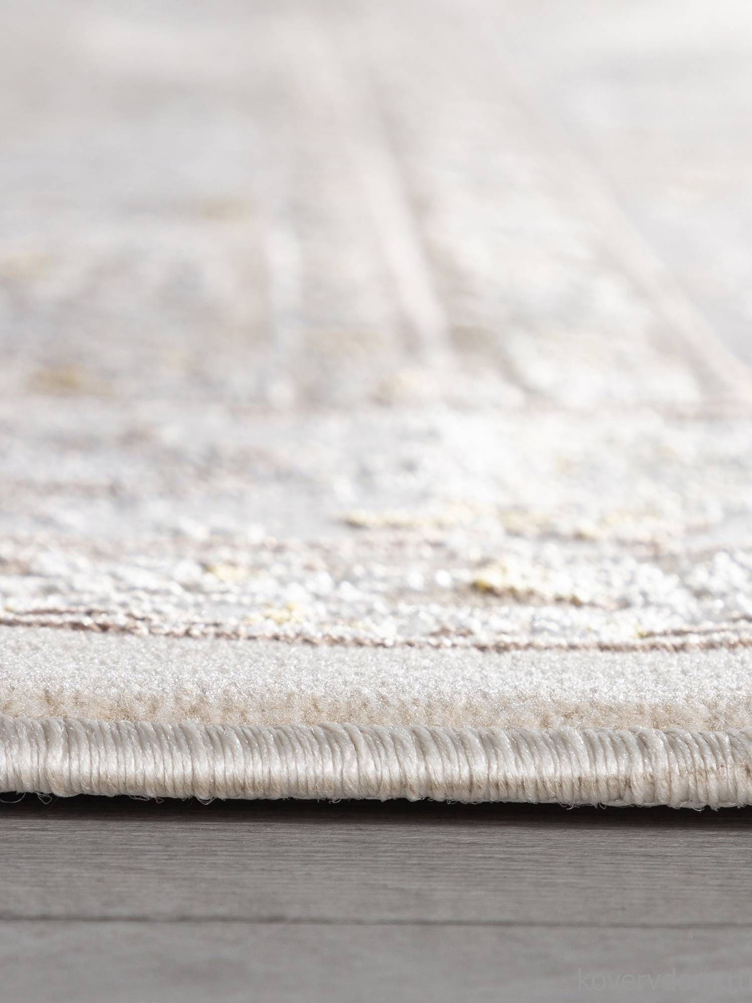 Ковер ZARINA A050B L.BEIGE / CREAM