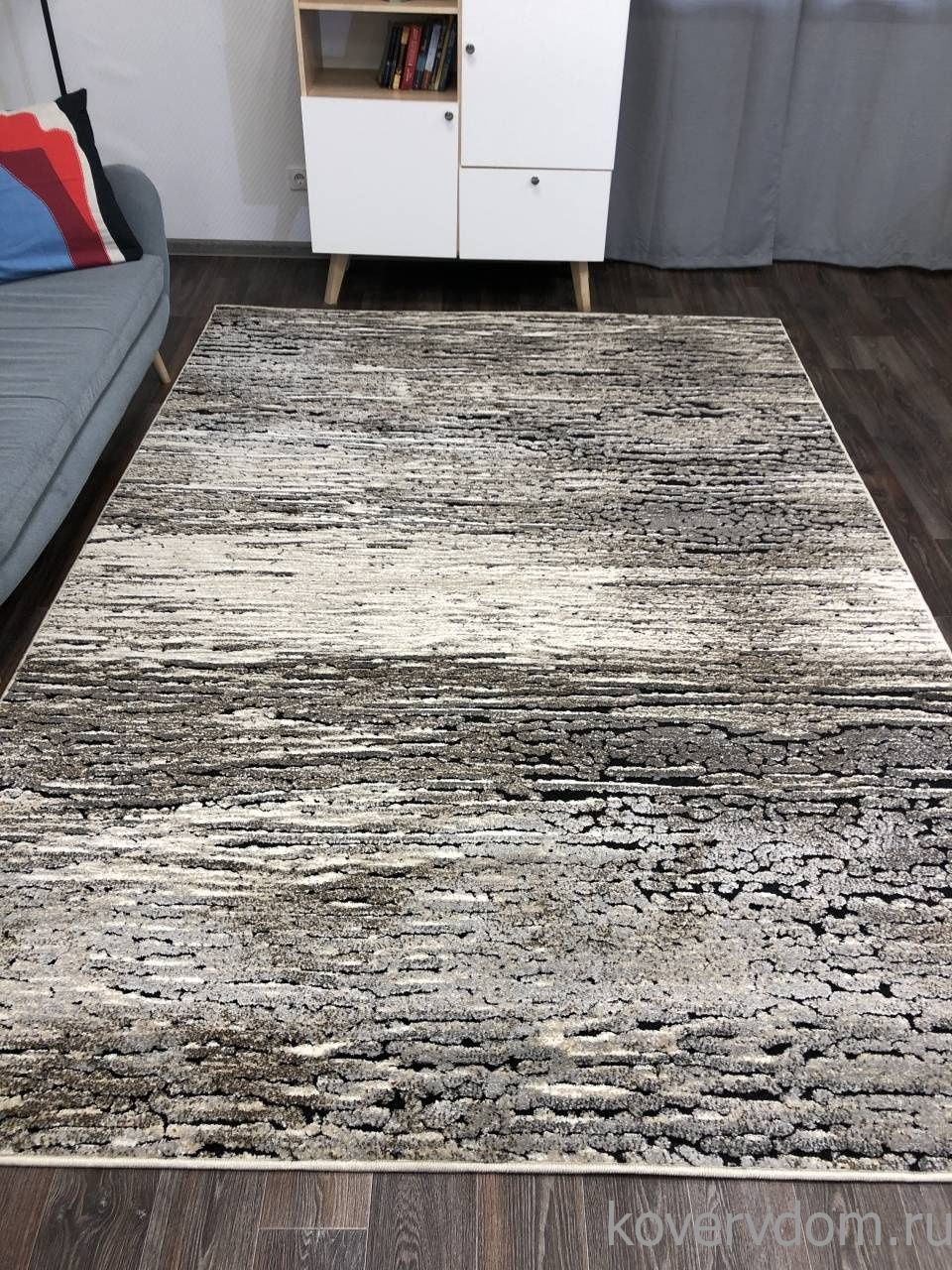 Ковер IBIZA 4087 BEIGE-BLACK Ковер IBIZA 4087 BEIGE-BLACK