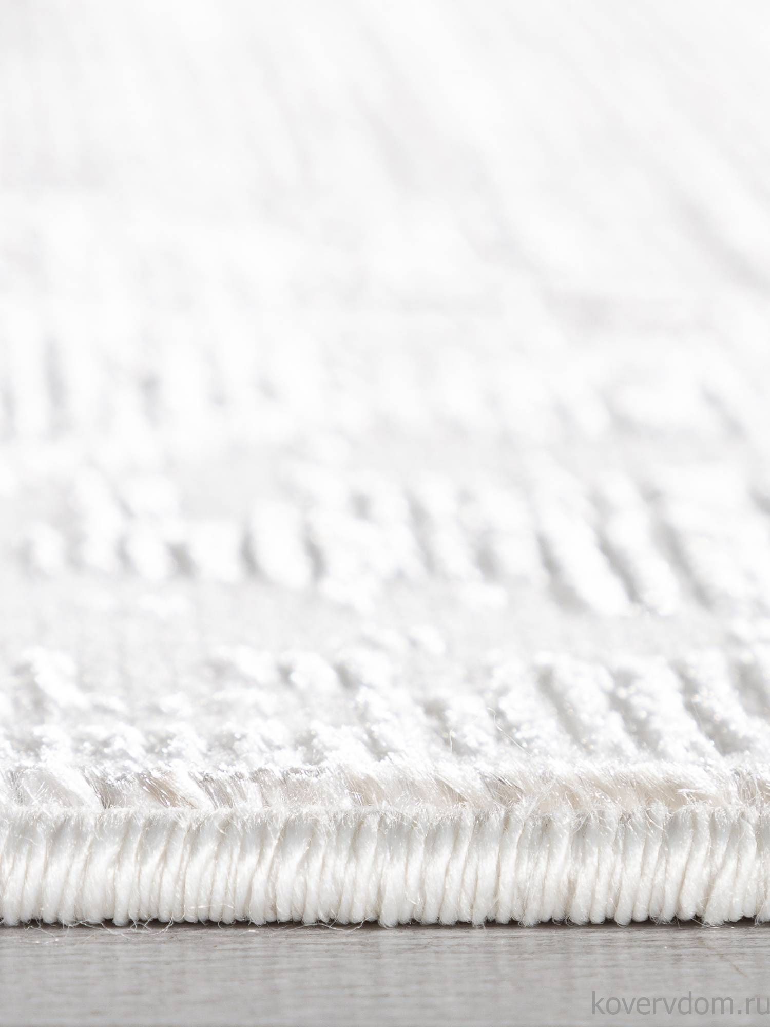 Ковер SHINE 33748A CREAM / WHITE Ковер SHINE 33748A CREAM / WHITE