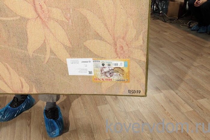 Шерстяной ковер Hunnu Цветы 6A2327-028 Шерстяной ковер Hunnu Цветы 6A2327-028