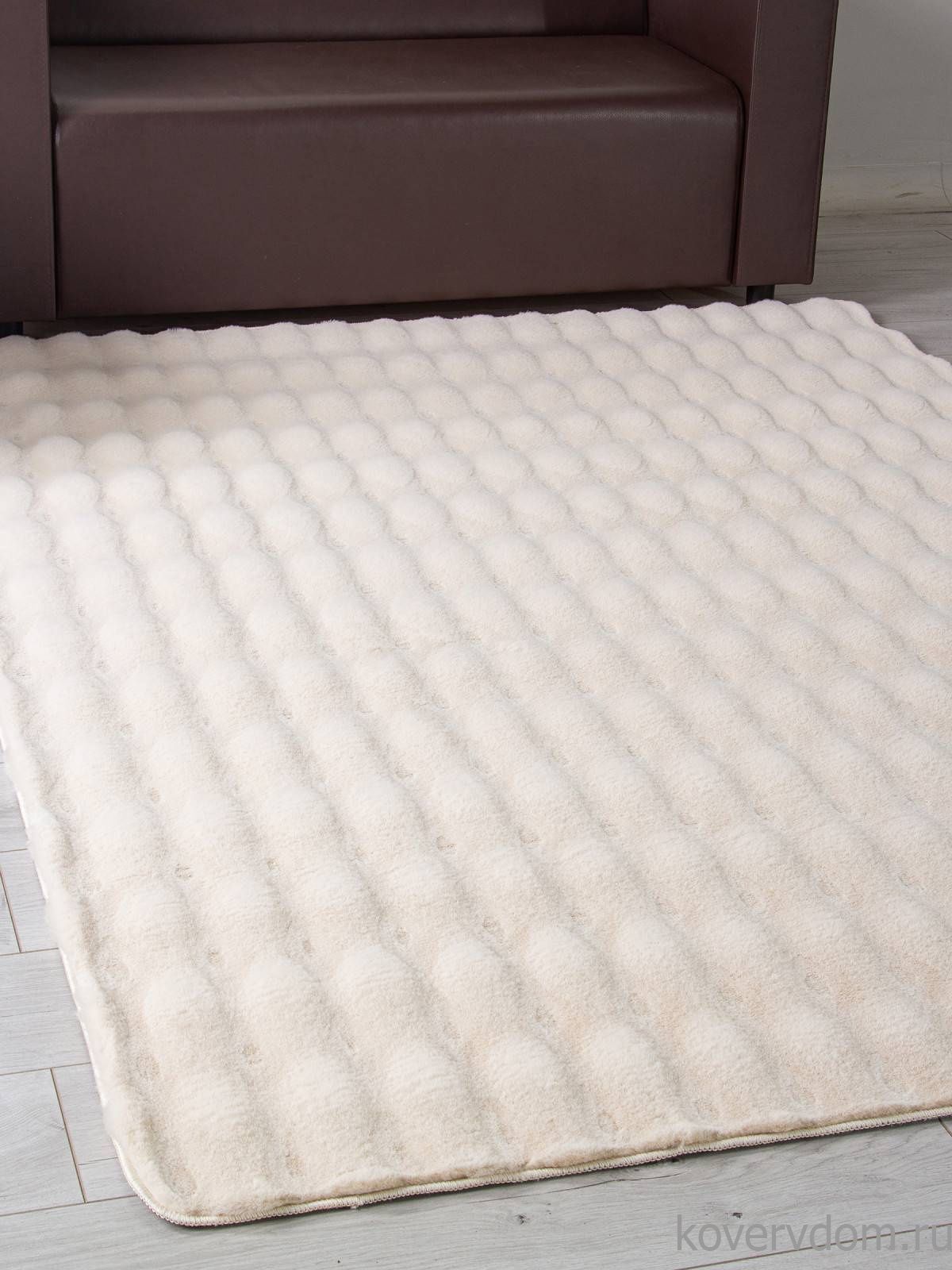 Ковер из искусственного меха BUBBLE PX1000 L.BEIGE