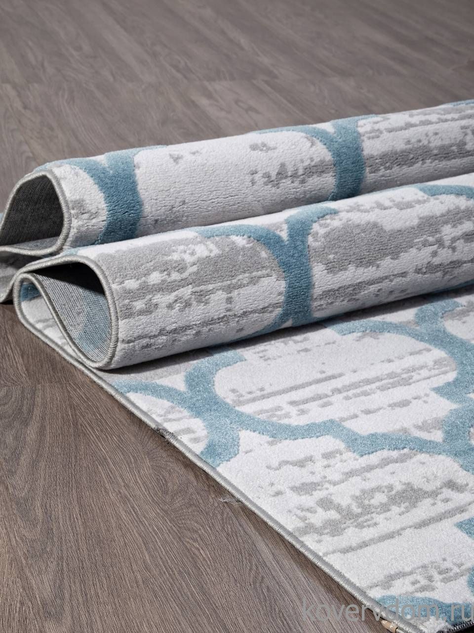 Ковер Valentino M012A D.GREY SHRINK / L.BLUE HEATSET Ковер Valentino M012A D.GREY SHRINK / L.BLUE HEATSET
